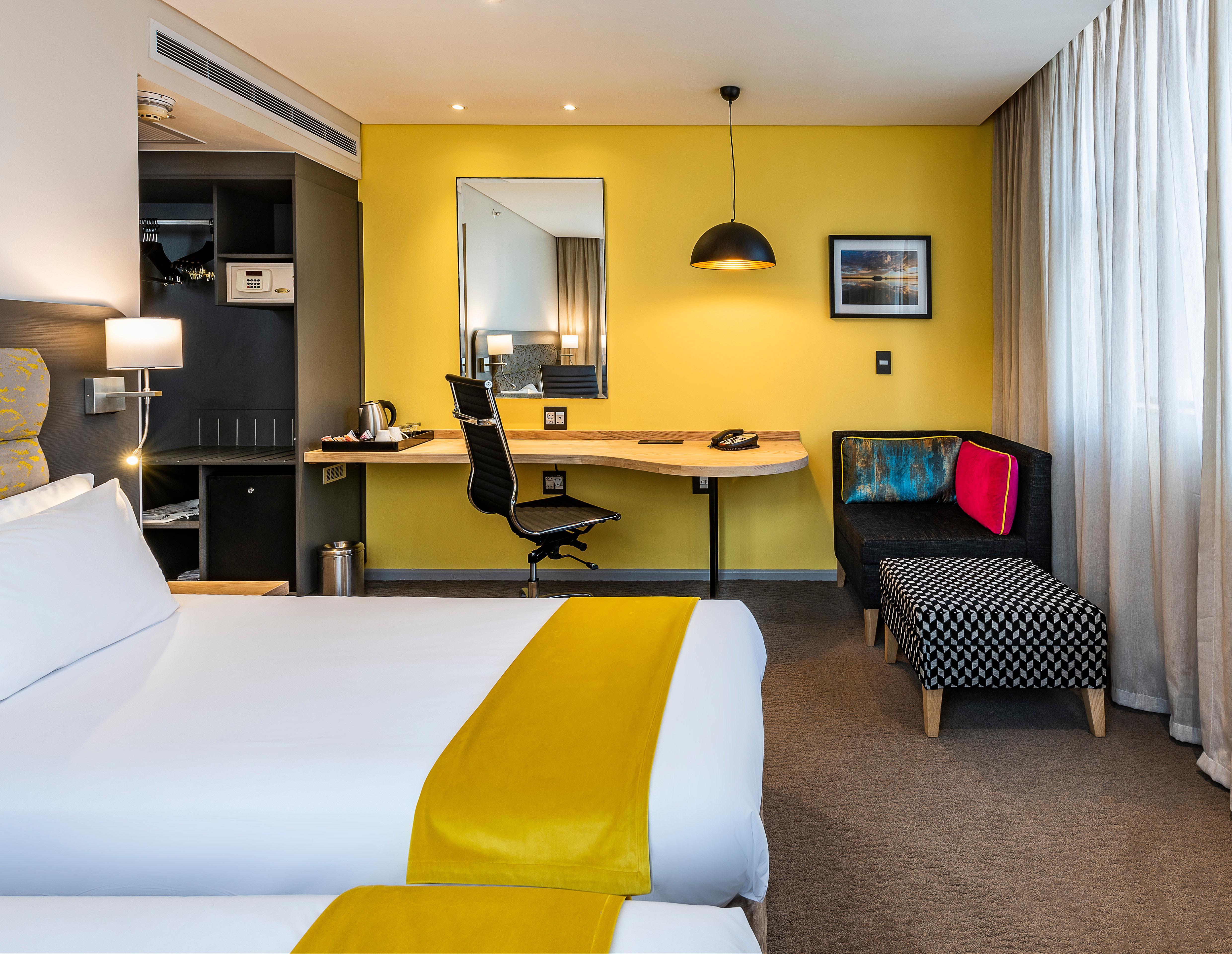 Cresta Grande Cape Town Hotel Exterior photo