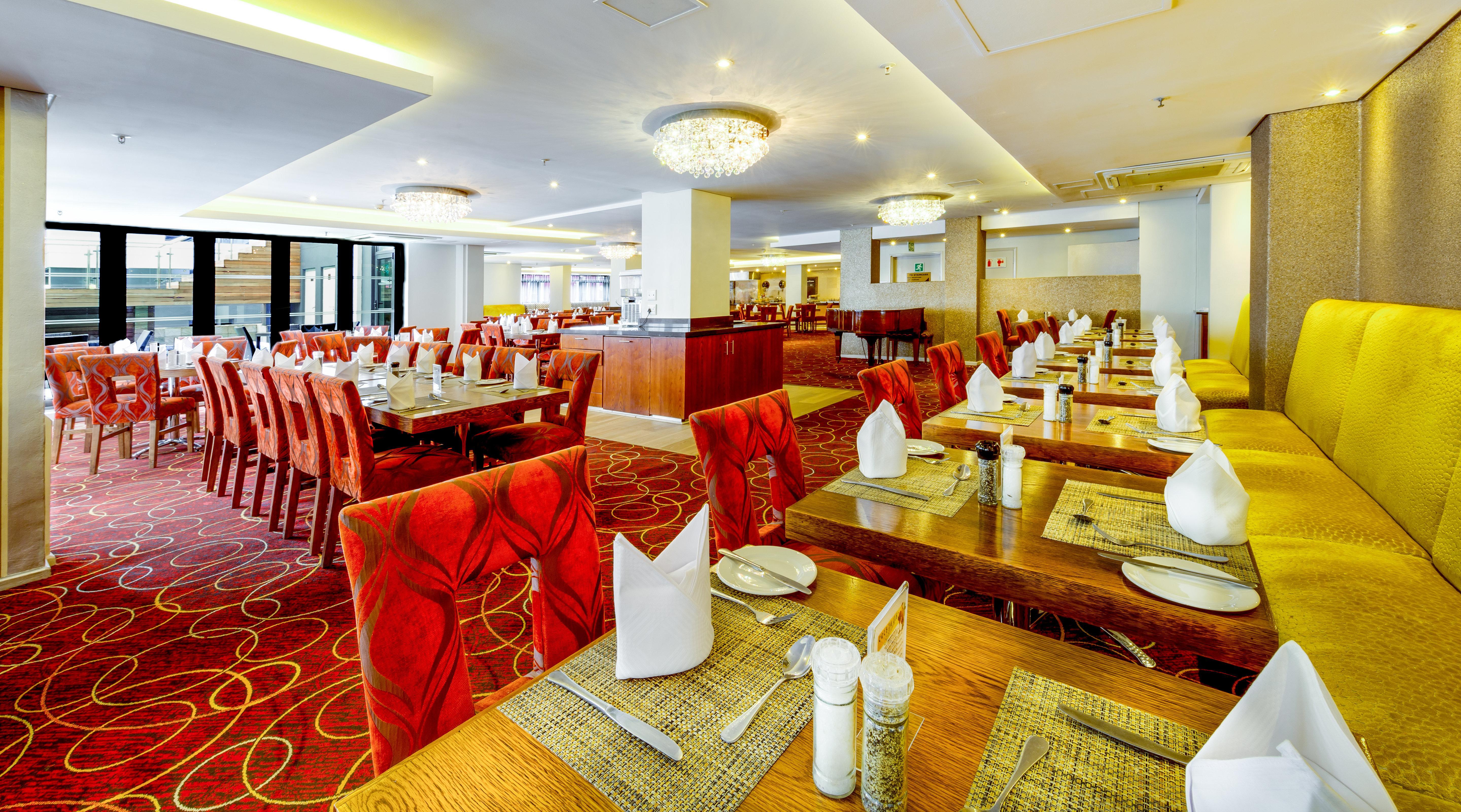 Cresta Grande Cape Town Hotel Exterior photo